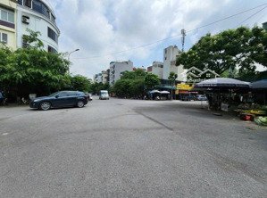 lô đất đẹp dịch vụ vạn phúc 100 m2 mặt tiền 8m, khu vực xây 7 tầng