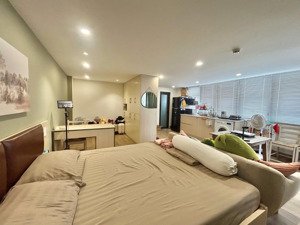 trống ngay 1pn tách bếp fullnộithất ngay bùi đình tuý gần chợ bà chiểu, q1 lh: 