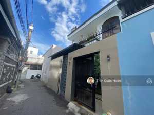 bán nhà lô góc trương công định, p8 vũng tàu, 118m2 thổ cư, dòng tiền 20tr/tháng giá 9,3 tỉ
