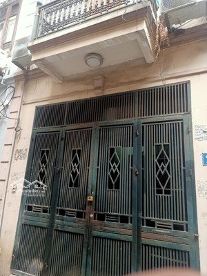 bán nhà trong ngõ 109 đội cấn dtsđ 50m x5t,mt4m gía 9,5 tỷ.lh 