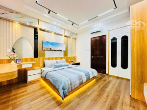 bán nhà mặt tiền kinh doanh điện biên phủ phường 11 quận 10, dt: 3.5x19m, 6l thang máy, giá 19.7 tỷ