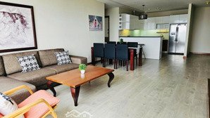 chuyên bán thảo điền pearl 3pn giá 13,5tỷ, 105m2 giá 10,7tỷ, 95m2 giá 8,5tỷ gọi lan 