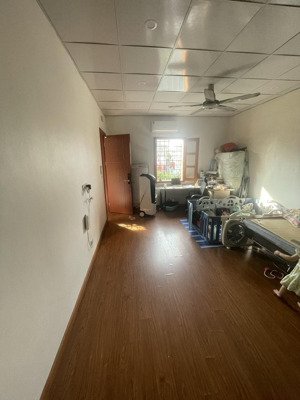 nhà ở mát & cực kỳ tiết kiệm điện - hàng xóm trí thức -phù hợp cho hộ gia đình có con