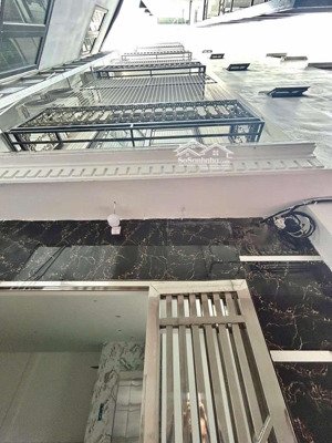 bán nhà tại đông ngạc, 40m2, 6 tầng thiết kế hiện đại, tổng 10 phòng khép kín