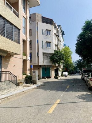 hàng hiếm! chính chủ gửi bán nhà phúc hoa, phú thượng, tây hồ, tài chính 9 tỷ, phân lô, ô tô đỗ cửa