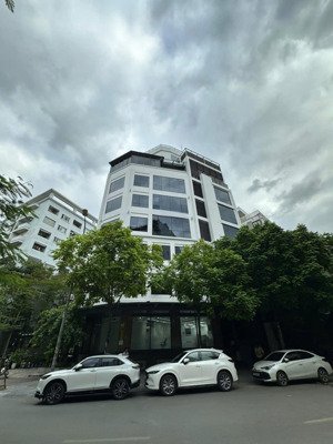 cc cho thuê nhà mp dịch vọng hậu lô góc, 8 tầng 160m2/sàn, mt 15m phù hợp mọi mô hình giá chỉ 240tr