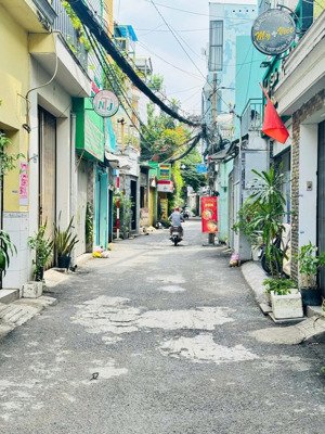 bán nhà gò vấp nhà phường 3 gần công viên giá 1,85 tỷ