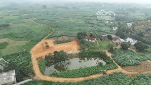 diện tích 2800 m thổ cư 150 m mặt tiền 60 m giá 12 tỷ tại vân hòa ba vì hà nội