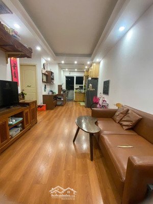 cho thuê hh2 linh đàm căn 2 ngủ, 2 wc. full đồ. giá 9tr/tháng