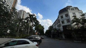 bán liền kề lacasta văn phú, hai mặt đường, view công viên, 80m2, giá 25 tỷ