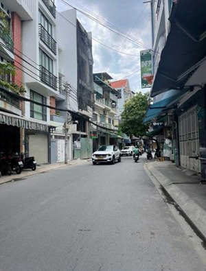 bán nhà đường phạm văn đồng 60,3m hẻm xe hơi 1 trục chỉ 7,9 tỷ