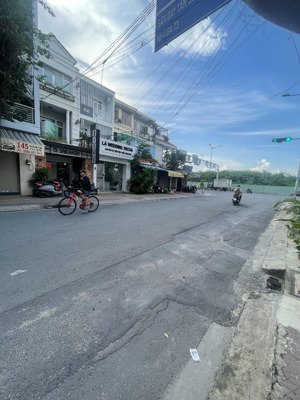 hàng hiếm! nhà mặt tiền kinh doanh đỉnh - ngay ga t3 tân bình - dt 80m (4x20) - chỉ 19.5 tỷ .