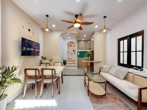 quận 3 - 2 mặt thoáng - nhà mới full nội thất - nhỉnh 4 tỷ