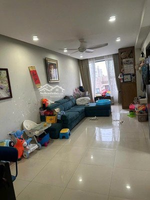 chính chủ gửi bán căn 2n2wc ban công đông nam chung cư vov mễ trì