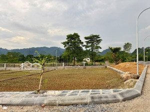 chính chủ bán lô đất liền kề full thổ cư giáp utopia resrot tại phú thành nhiều tiềm năng