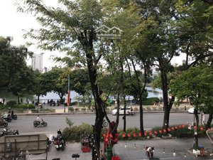 chính chủ cho thuê căn hộ tầng 3 nhà d1, khu tập thể trung tự, mặt hồ đắc di