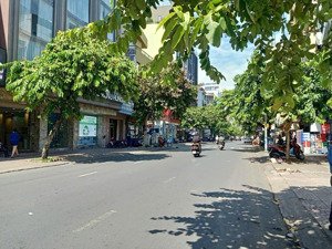 bán nhà góc 2 mt nguyễn đình chiểu - 7,53 x 24m (nh 7,7m) có gpxd: hầm 8 tầng. giá: 110 tỷ tl, q3