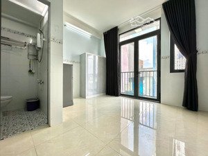 căn hộ studio ban công, full nội thất full new