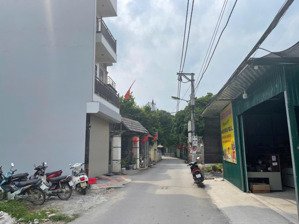 mới tinh chủ gửi bán trục chính kinh doanh, ngay ql6 biên giang