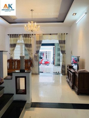 bán gấp nhà kiên cố trệt lầu đs9 linh tây, hẻm xe hơi tới nhà, 83.5m2 ngang 5m, giá 6.9 tỷ