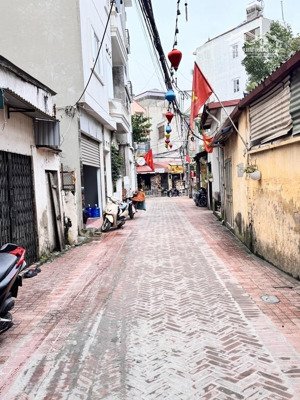 bán đất tại đông ngạc, 7.5 tỷ, 45 m2, mặt tiền đẹp, ô tô, có thương lượng