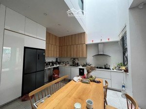 lê quang đạo đường 7.5 sầm uất nhất biển mỹ khê, 4tầng 83m2 dòng tiền 45tr chỉ nhỉnh 23tỷ