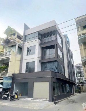 cần cho thuê nhà mt 204a nơ trang long p.12 q.bình thạnh.