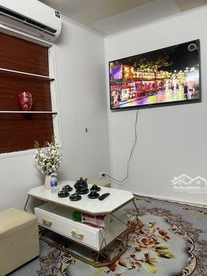 p. hồng hà - hiếm tầm tiền vừa miếng - ở luôn ô tô đỗ cổng - 1,55 tỷ