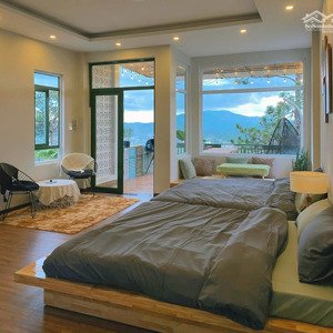 bán gấp villa hoàn công full nội thất mặt tiền lý nam đế siêu đẹp!