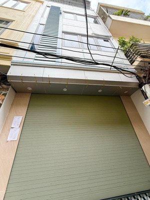 cần tiền bán gấp nhà đẹp diện tích 44m2, có 5 phòng ngủ, dân xây, đơn lập, rẻ nhất khu vực