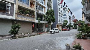 biệt thự văn phú - 4 tầng - ô tô - thang máy - kinh doanh - 198 m2 giá 39,5 tỷ