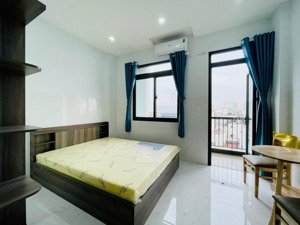 căn full nội thất ban công rộng thoáng đường cách mạng, phường phú thọ hòa, tân phú