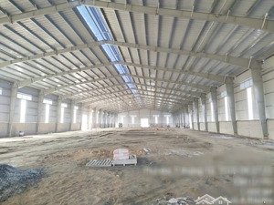 cho thuê 3 kho xưởng cần giuộc long an 3.000m2 (2 kho: 5.500m2), pccc tự động, 3.8 usd/m² ~99k/m2