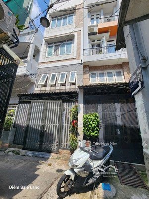 bán gấp nhà lê văn sỹ hẻm thông trường sa 5 tầng btct chỉ 7.7 tỷ