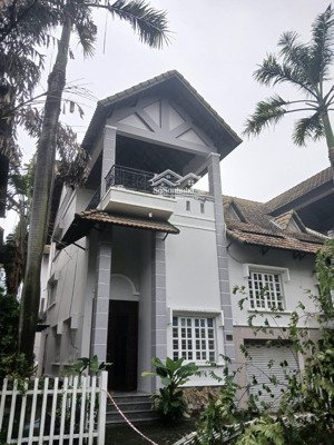 phòng rộng rãi & hiện đại cho thuê - spacious & modern rooms for rent