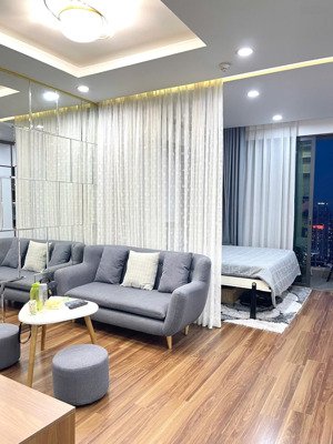 cho thuê cc 3pn, 110m2, giá cực chất 17,5 triệu tại lê văn lương, thanh xuân, hn, lh: 0982,881,075