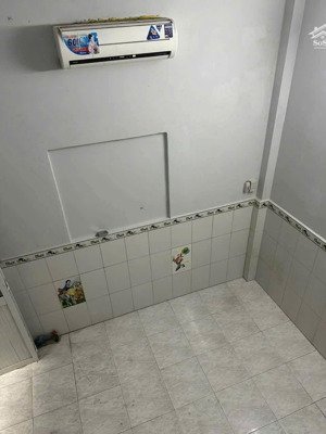 bán nhà 2 lầu góc 2 mặt hẻm huỳnh văn bánh, p.15, phú nhuận