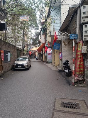 nhà đẹp dt 52m2 6 tầng mt 4m kinh doanh,cho thuê, nơi dân trí cao, trường, chợ, bv, công viên...