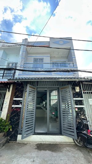 nhà mới 1 lầu đường 1a giáp tây lân bên lội quận bình tân