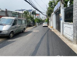 bán 6 căn nhà trọ ,,, ngày trung tâm phường linh chiểu tp thủ đức