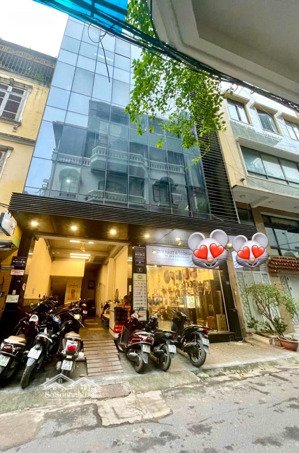 bán nhà phố thái hà hà nội dt 139m2
- 7 tầng thang máy, mt rộng, giá 40 tý (còn thương lượng)