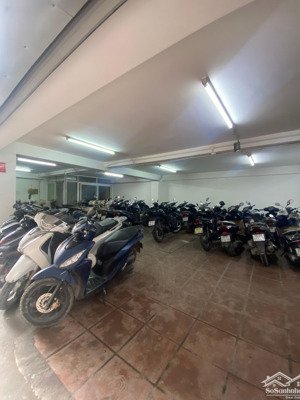 dòng tiền mặt phố - vị trí đẹp - lô góc - 288m. đỉnh của chóp - toà văn phòng mặt phố lô góc kinh