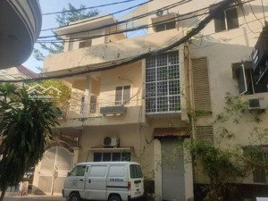 bán nhà 4 tầng 4.7x14m 2 mt hẻm 6m yên thế, tân bình khu sân bay sầm uất,giá chỉ 14.9 tỷ 