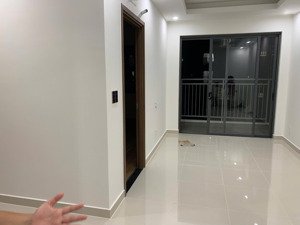 cho thuê căn góc 73m2 2pn 2wc q7 saigon riverside chỉ 10.5 triệu. lh 