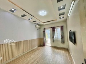 chính chủ, bán nhà 4pn, 5wc, 55m2, nhỉnh 8 tỷ trường chinh, ngay ngã 4 bảy hiền, kết nối metro