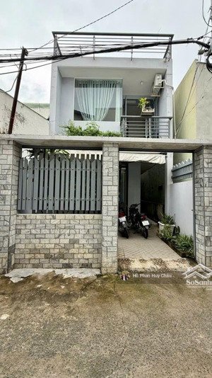 nhà q7 nở hậu 4,5x23, gần mặt tiền, sân trước sau, 2 phòng trọ riêng 7,5 tỷ