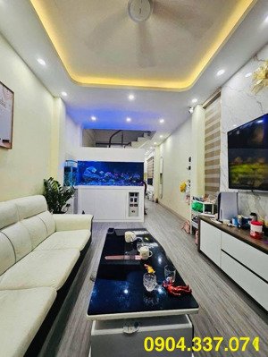 bán nhà minh khai 41m 4 ngủ sân để xe riêng mặt tiền 4.2m- nhà 2 thoáng- ngõ nông, gần ô tô