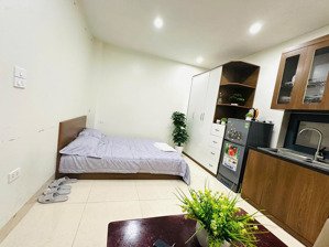 phòng đẹp 20m, full đồ, có thang máy ngõ 44 trần thái tông, ở ngay!