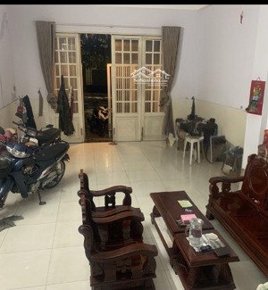 bán nhà 2 tầng dt:100m 3pn, 2wc 100m2, quốc lộ 1k, bình an, dĩ an, bình dương, giá 5,2 tỷ