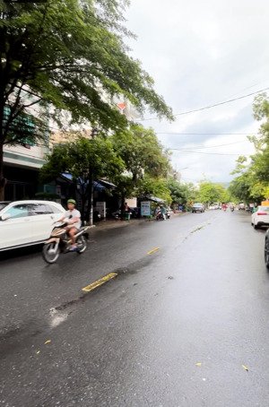 chính chủ cần bán lô đất đường 10m5 trần duy chiến 320m2 ngang 12m, hướng đông sát vương thừa vũ